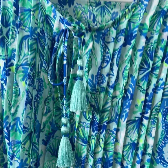 Lilly Pulitzer Blue Tunic with Mandarin Collar and 3/4 Sleeves - Picture 3 of 3